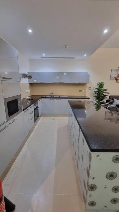 One Bedroom Apartment Muscat Bay Exterior photo